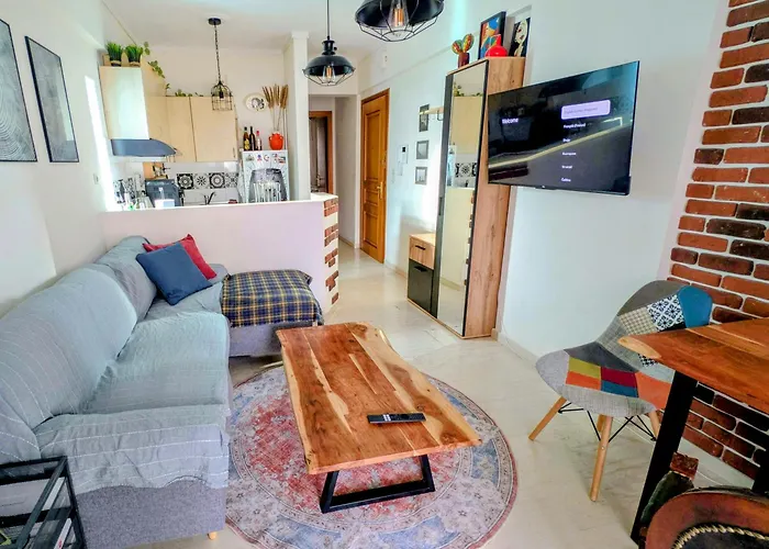 Calm & Comfortable - At Kalamaria * Thessaloníki