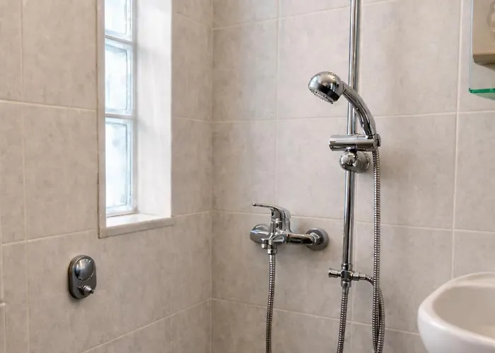 Calm & Comfortable - At Kalamaria